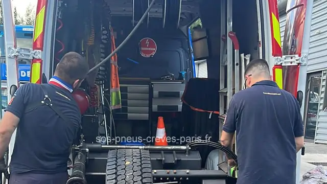 Reparation de pneu crevé à domicile ou sur route